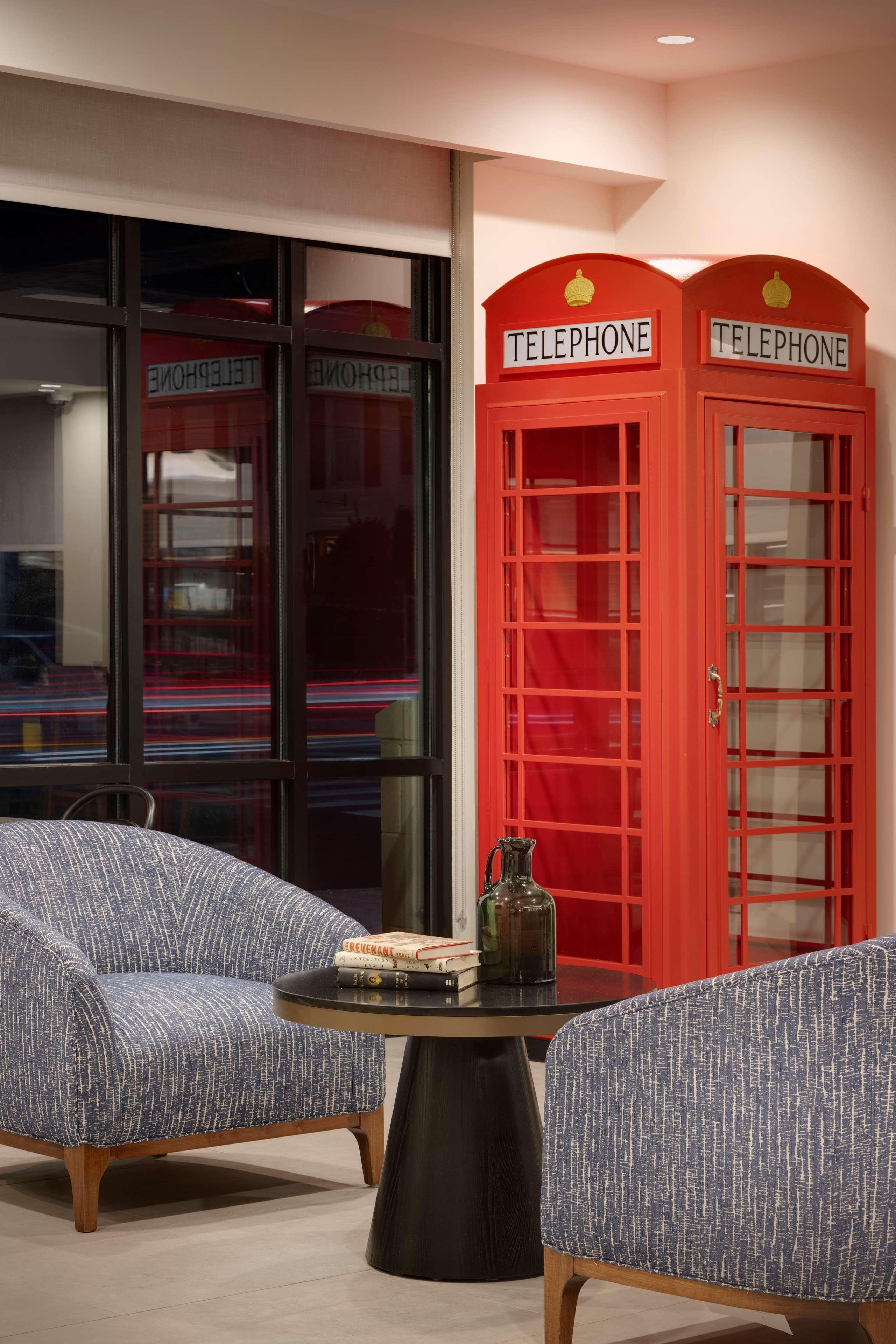 Hilton Garden Inn Haymarket Экстерьер фото