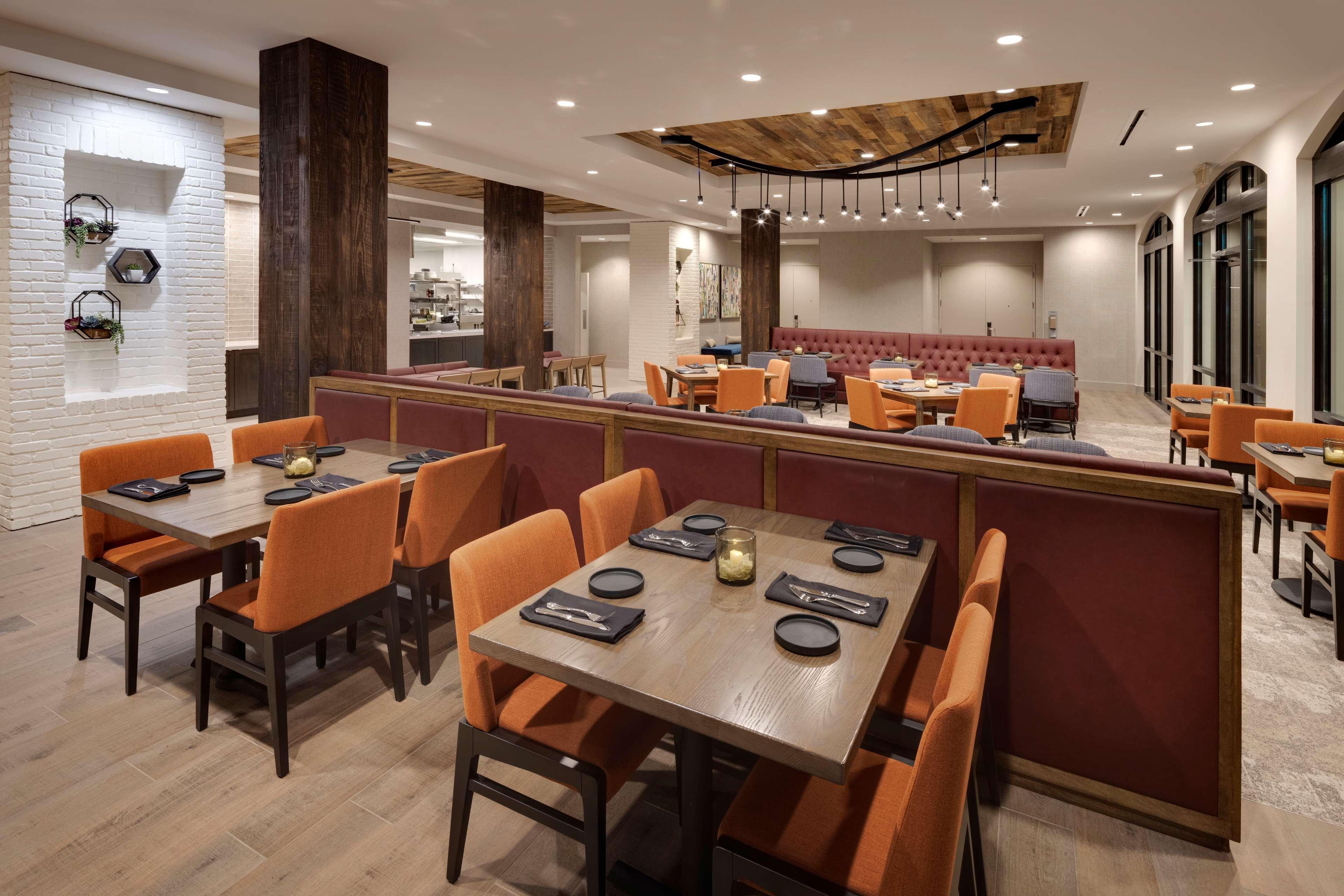Hilton Garden Inn Haymarket Экстерьер фото