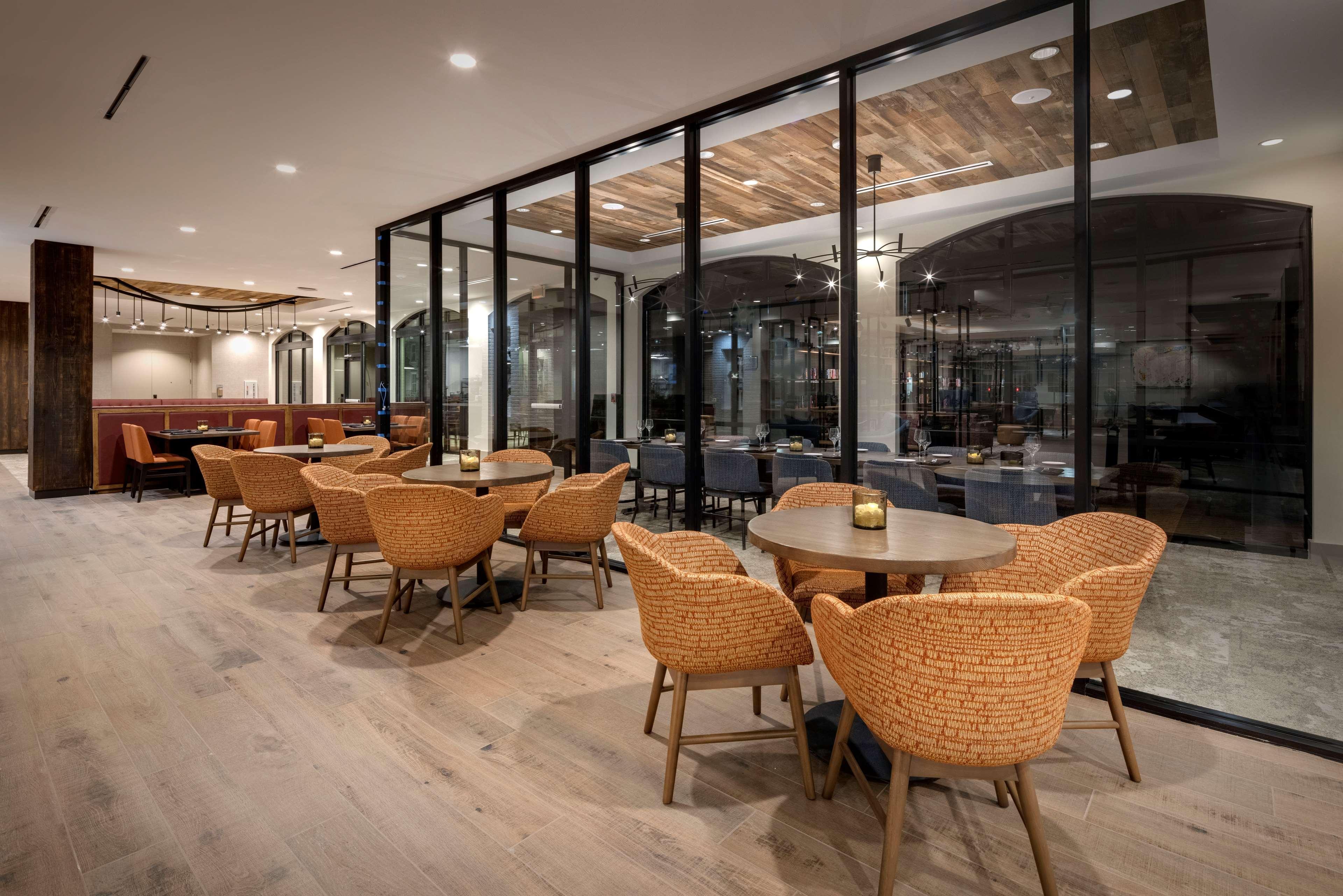 Hilton Garden Inn Haymarket Экстерьер фото